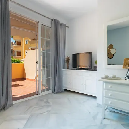 Panther Ipanema Apartment